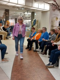 0604Modenschau2FJ